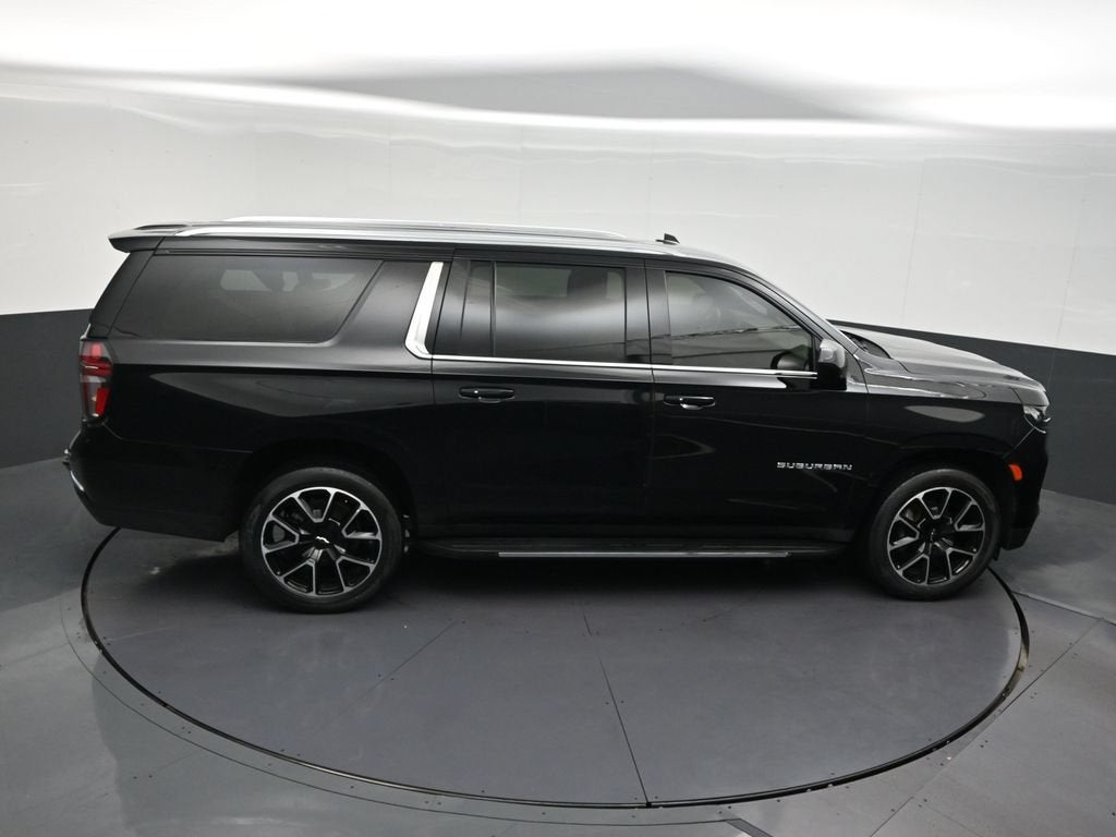2023 Chevrolet Suburban LS