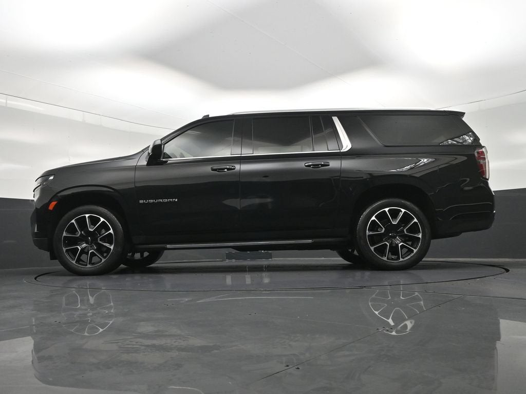 2023 Chevrolet Suburban LS