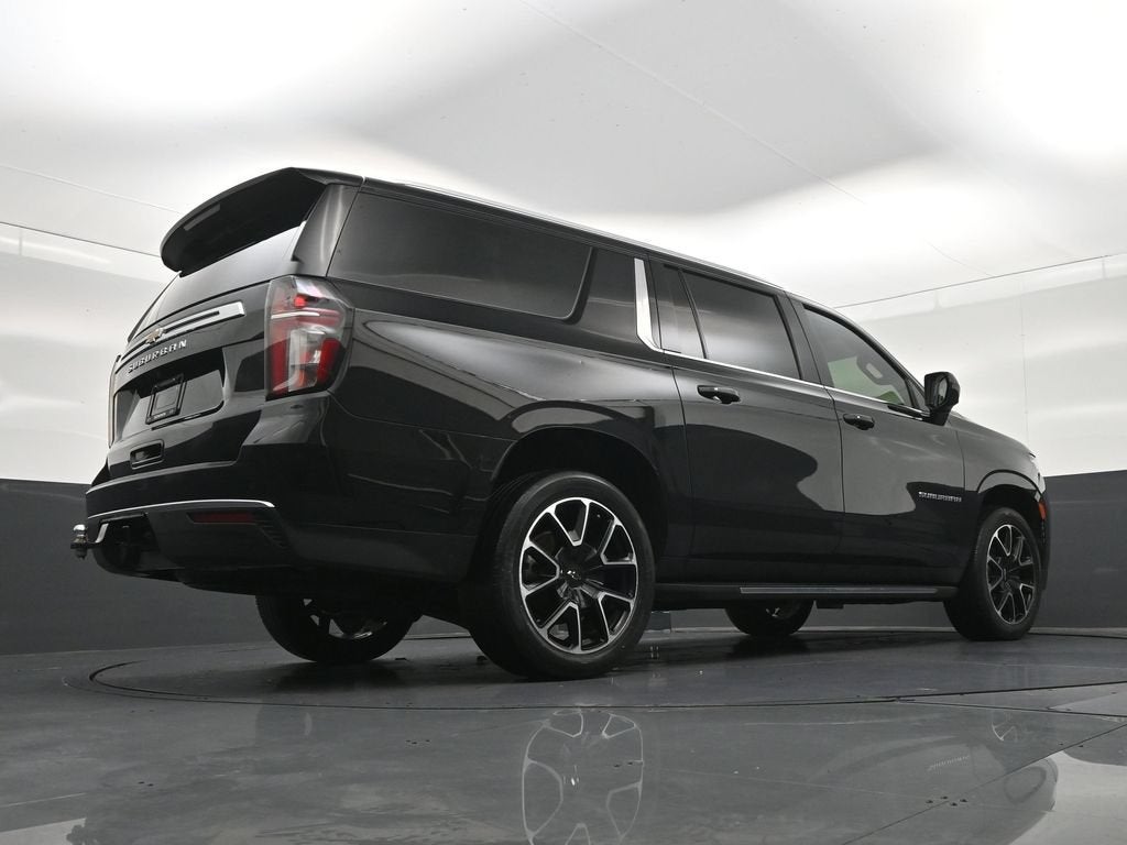 2023 Chevrolet Suburban LS