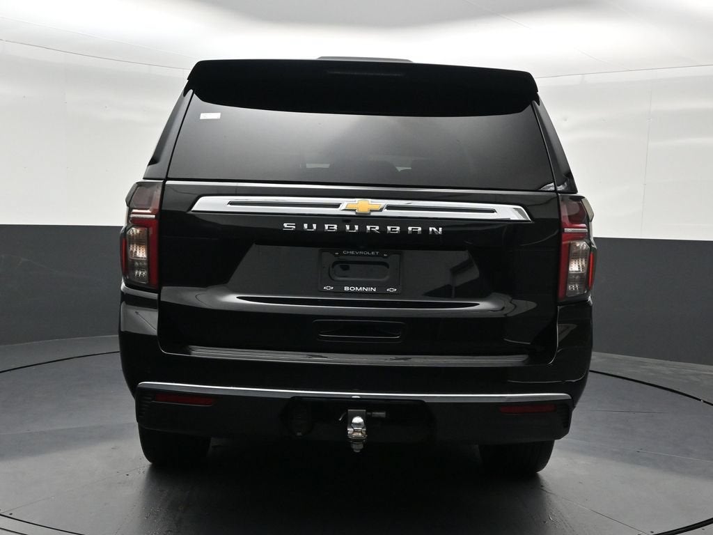 2023 Chevrolet Suburban LS