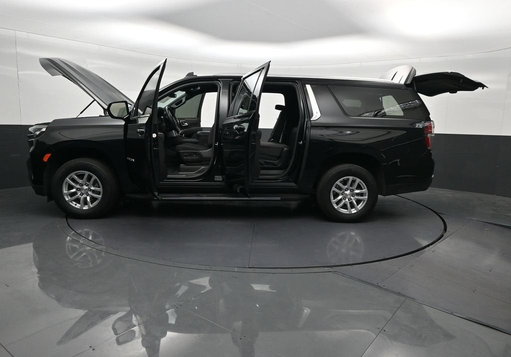 2024 Chevrolet Suburban LS