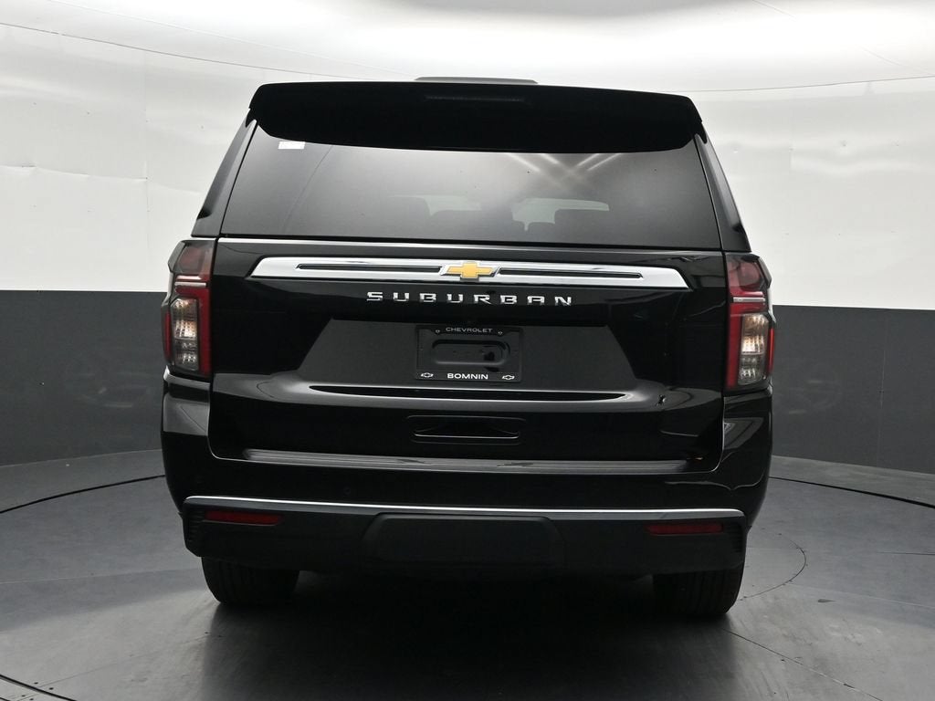 2024 Chevrolet Suburban LS