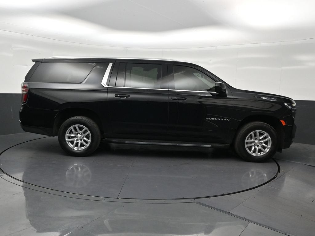 2024 Chevrolet Suburban LS