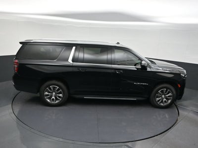 2023 Chevrolet Suburban LT