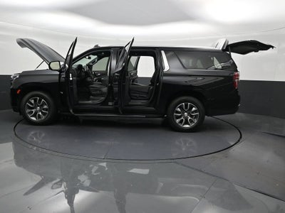 2023 Chevrolet Suburban LT