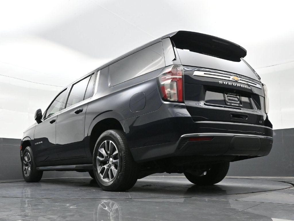 2021 Chevrolet Suburban LT