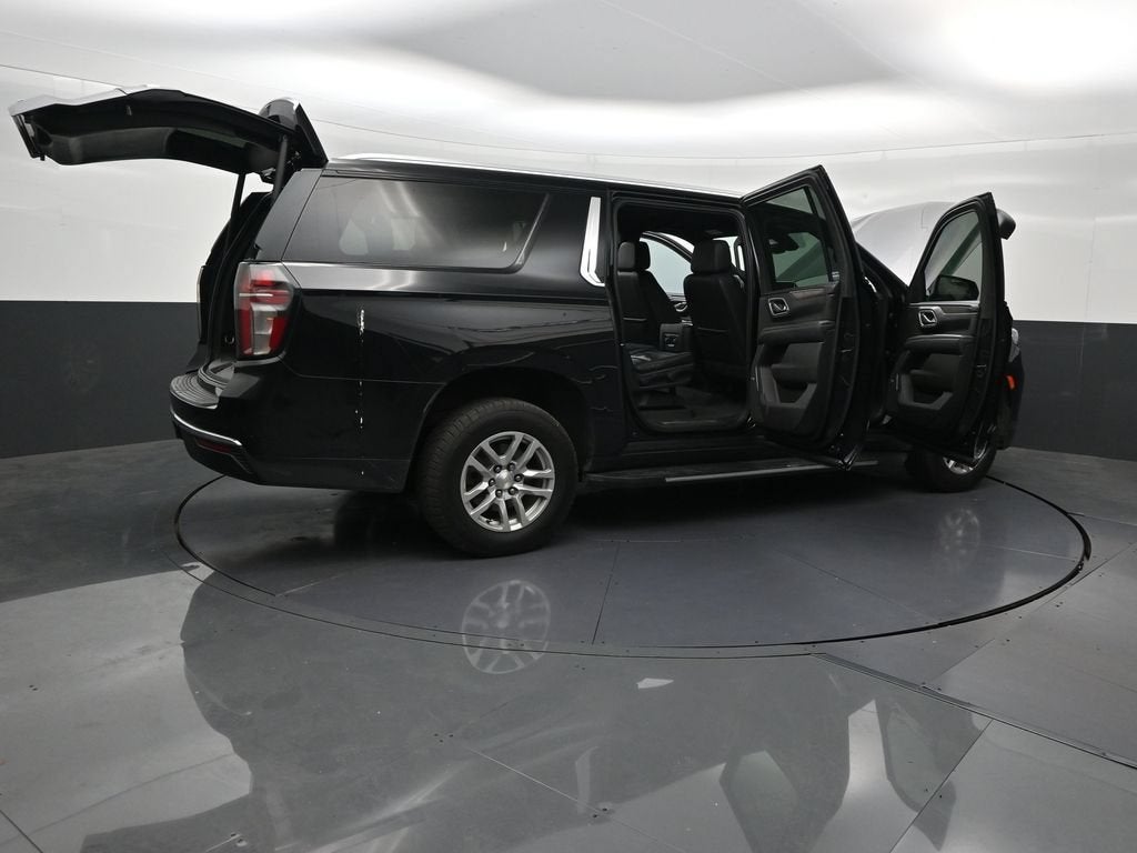 2021 Chevrolet Suburban LT