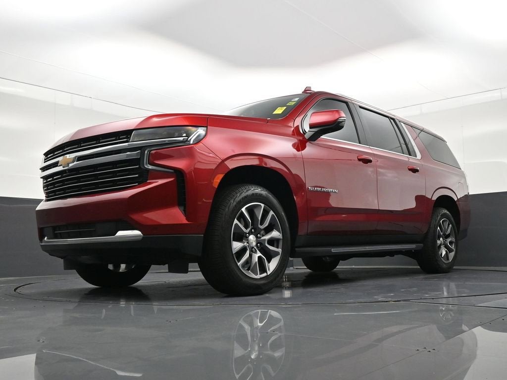 2022 Chevrolet Suburban LT