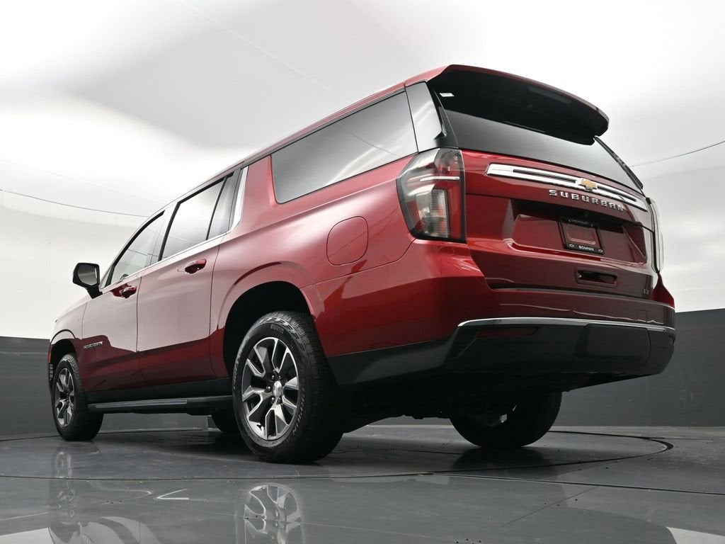 2022 Chevrolet Suburban LT