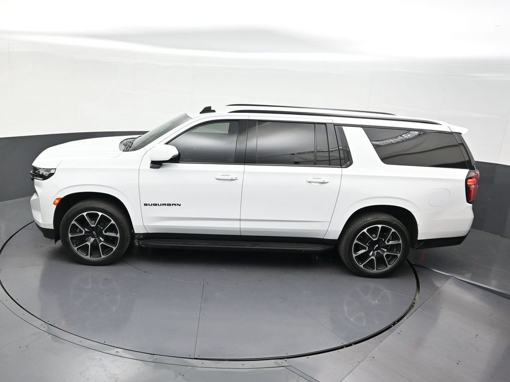 2024 Chevrolet Suburban RST