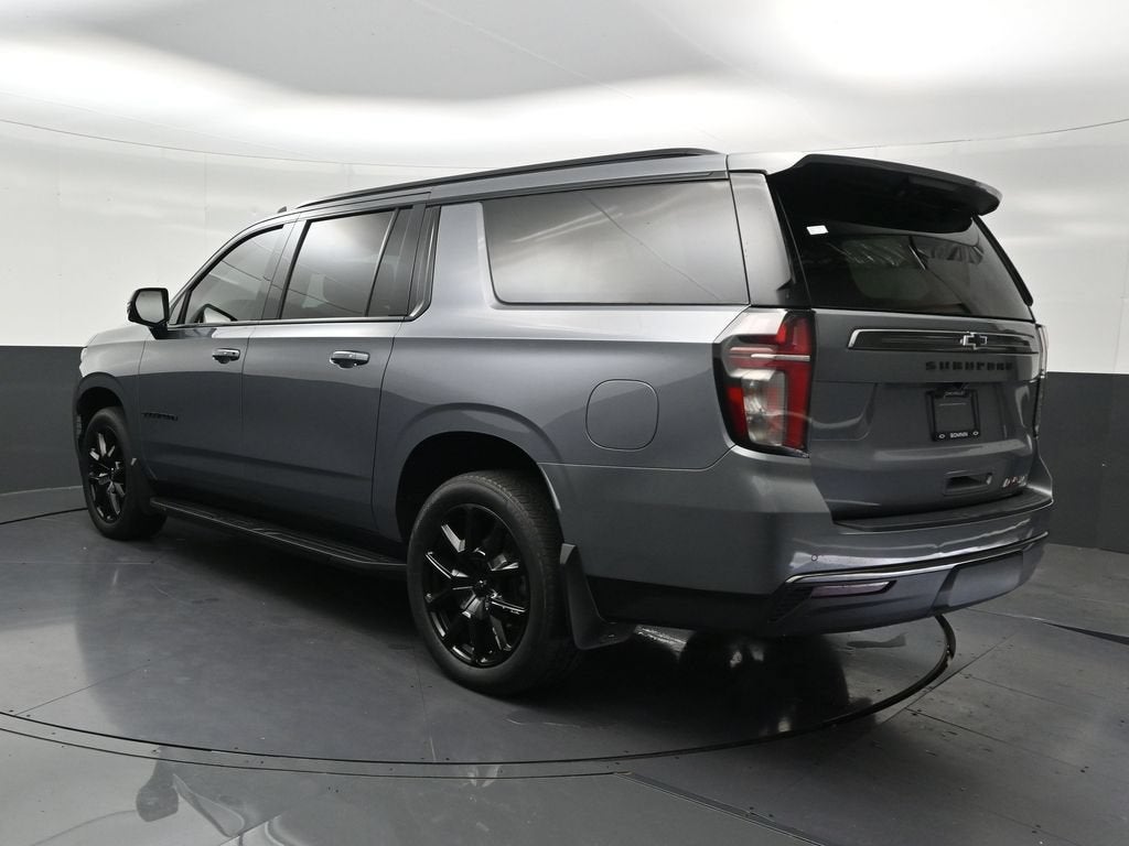 2022 Chevrolet Suburban RST