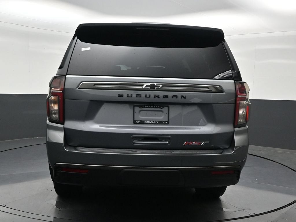 2022 Chevrolet Suburban RST