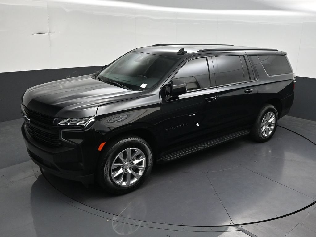 2024 Chevrolet Suburban RST