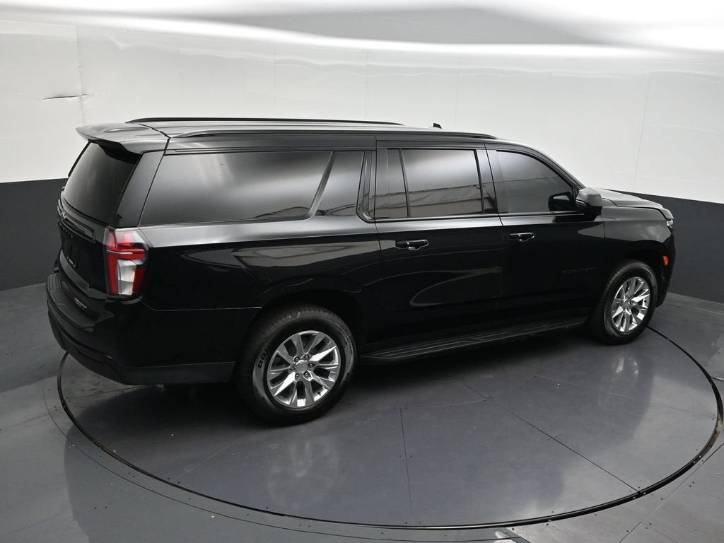 2024 Chevrolet Suburban RST