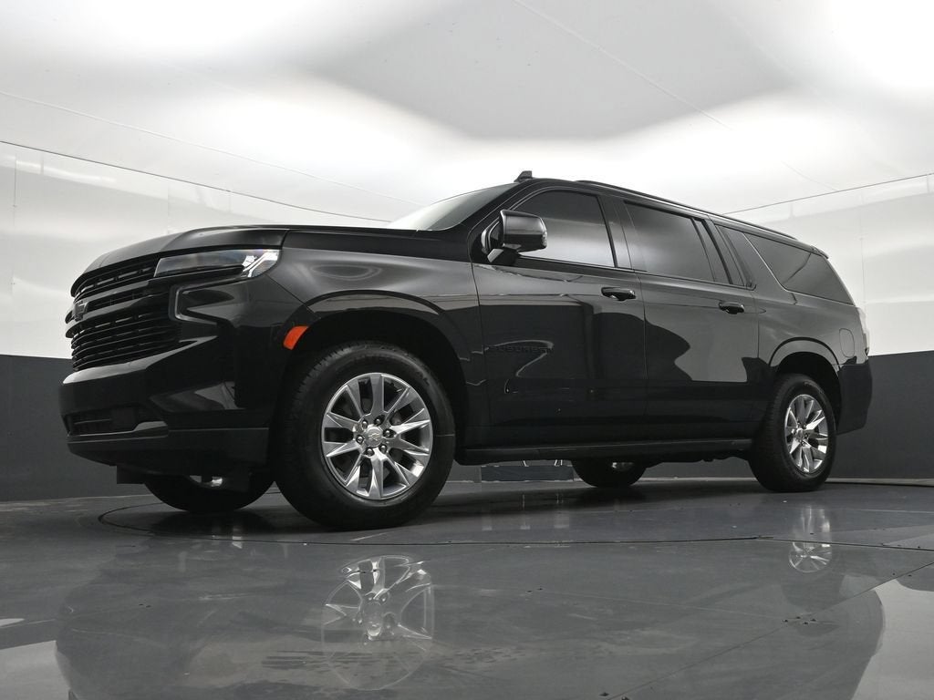 2024 Chevrolet Suburban RST