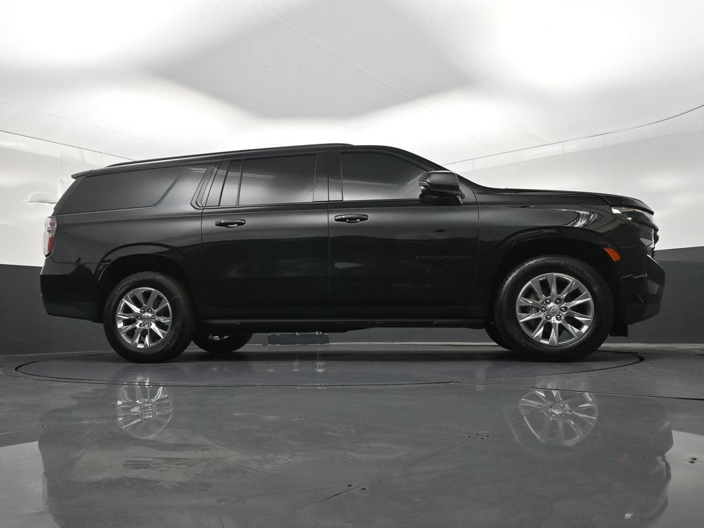 2024 Chevrolet Suburban RST