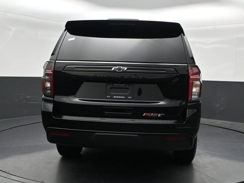 2024 Chevrolet Suburban RST
