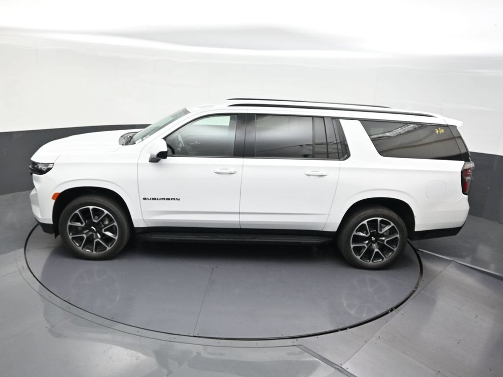 2024 Chevrolet Suburban RST