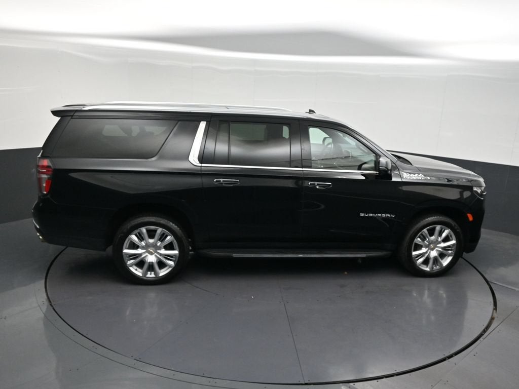 2023 Chevrolet Suburban High Country