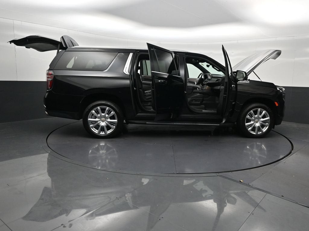 2023 Chevrolet Suburban High Country