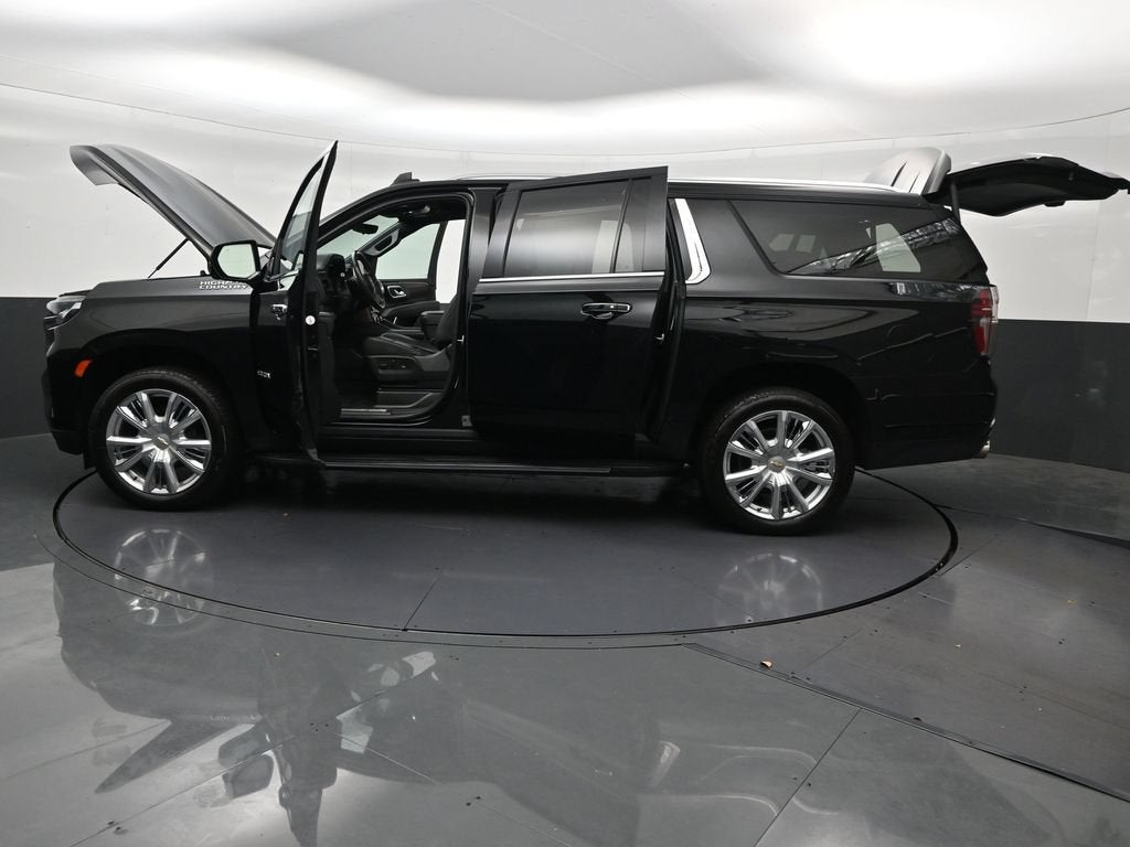 2023 Chevrolet Suburban High Country