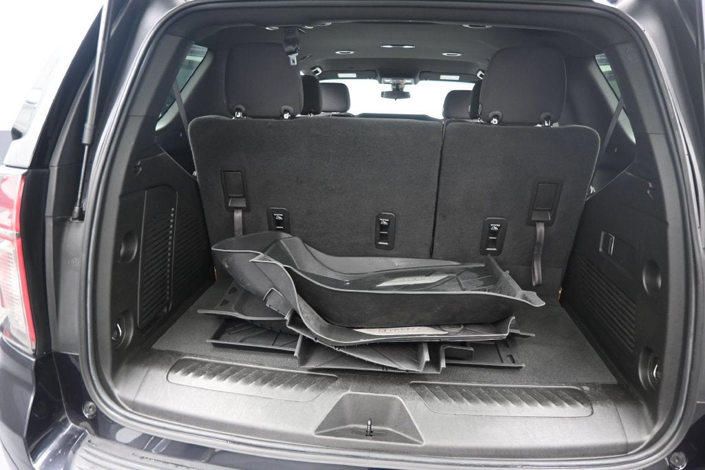 2022 Chevrolet Tahoe LS