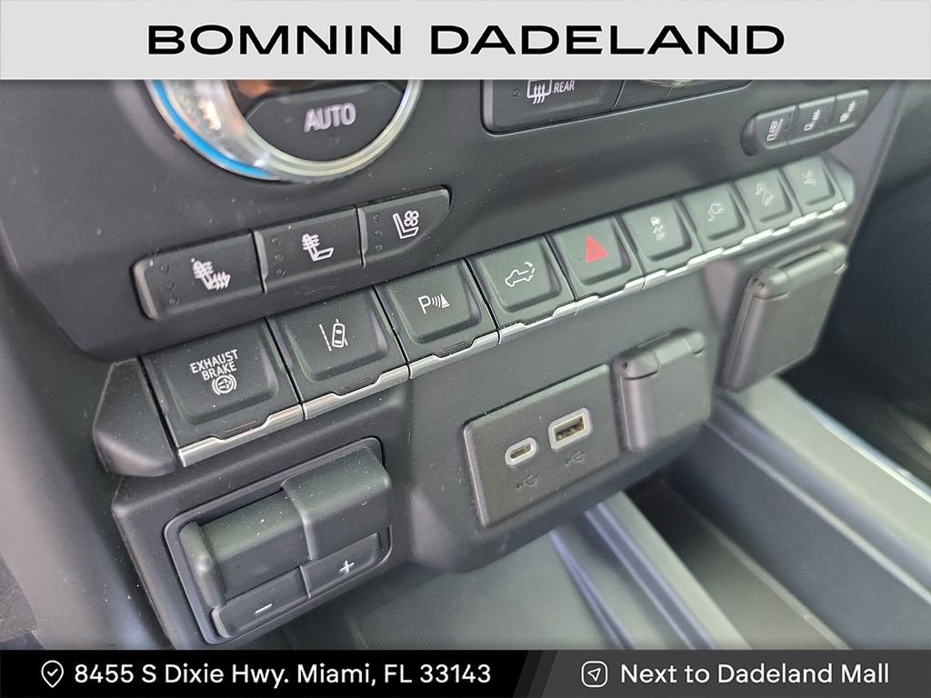 2022 GMC Sierra 3500 HD Denali