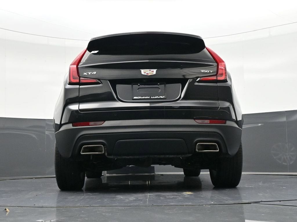 2022 Cadillac XT4 Luxury