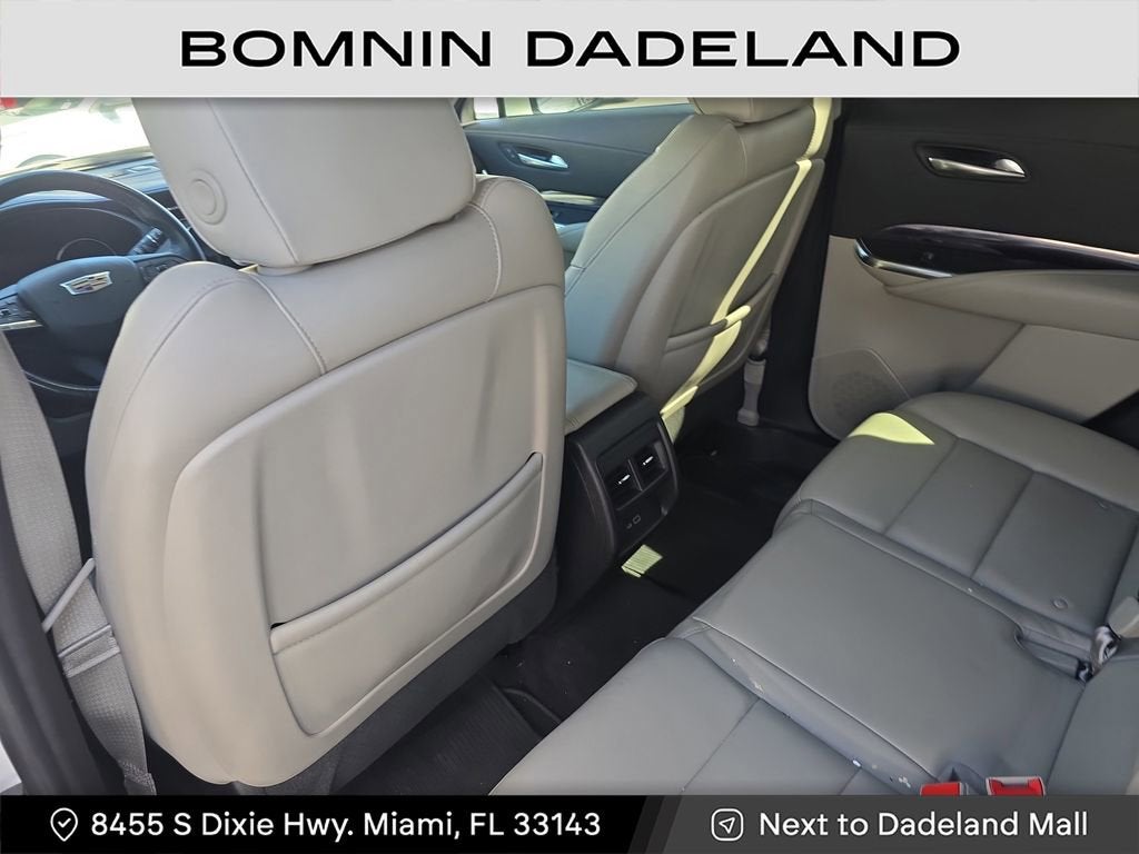 2023 Cadillac XT4 Luxury