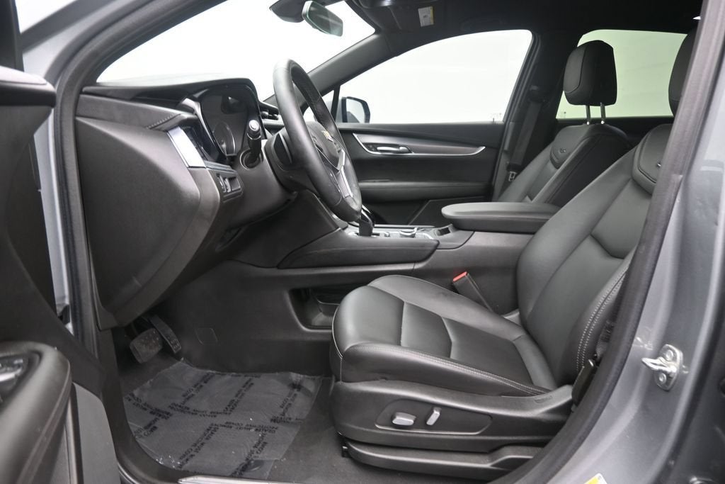 2024 Cadillac XT5 Luxury