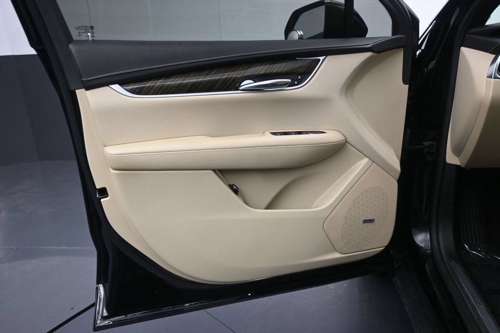 2017 Cadillac XT5 FWD