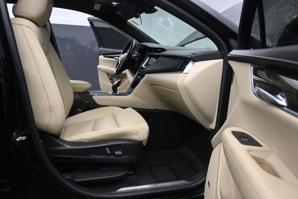 2017 Cadillac XT5 FWD