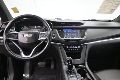 2023 Cadillac XT6 Luxury