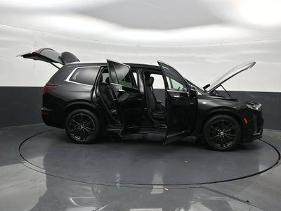 2023 Cadillac XT6 Luxury