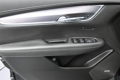 2025 Cadillac XT6 Luxury