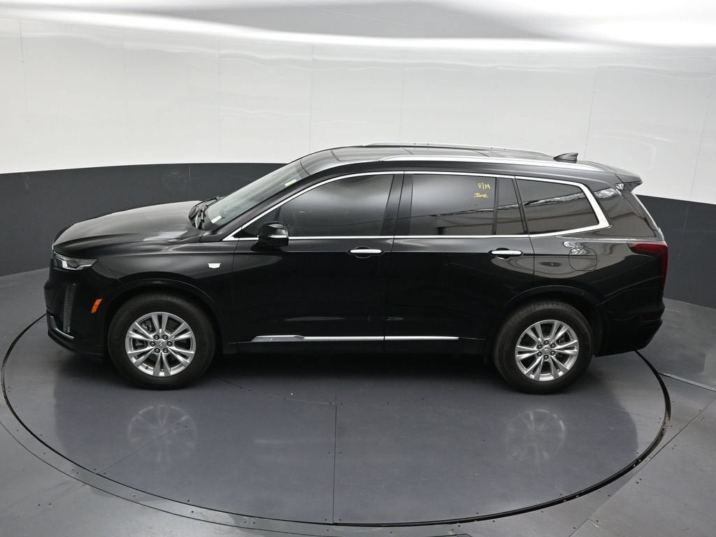 2025 Cadillac XT6 Luxury