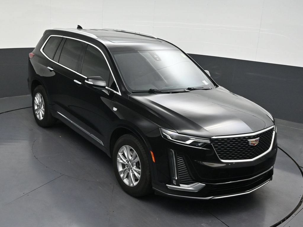 2025 Cadillac XT6 Luxury