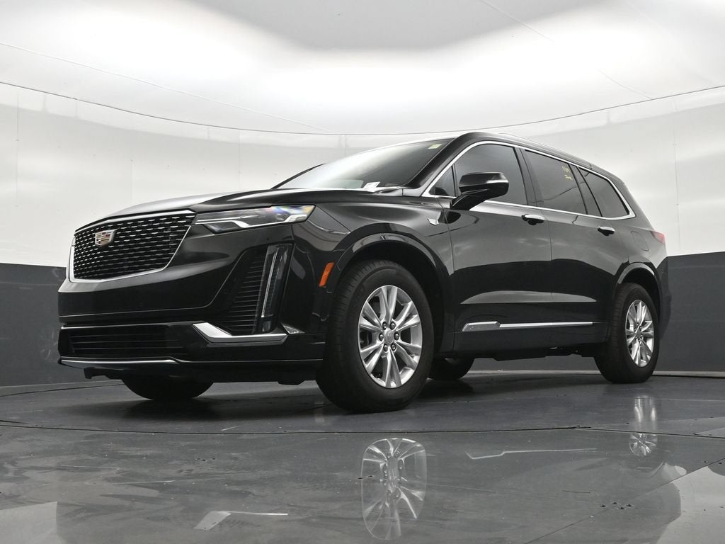 2025 Cadillac XT6 Luxury