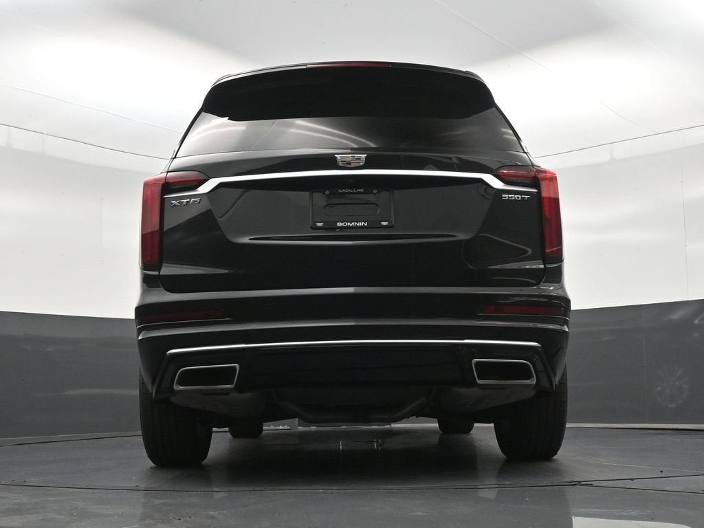 2025 Cadillac XT6 Luxury