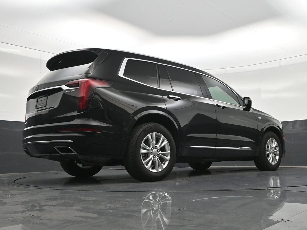 2025 Cadillac XT6 Luxury