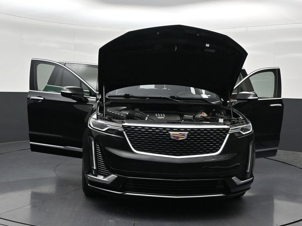 2025 Cadillac XT6 Luxury