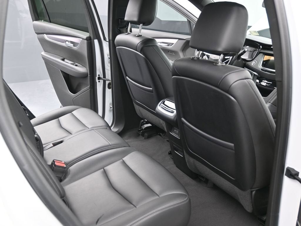 2022 Cadillac XT6 Luxury