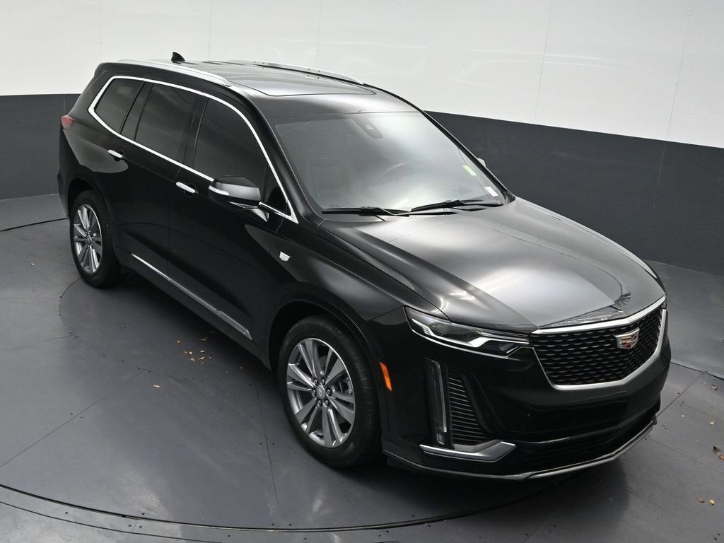 2025 Cadillac XT6 Premium Luxury