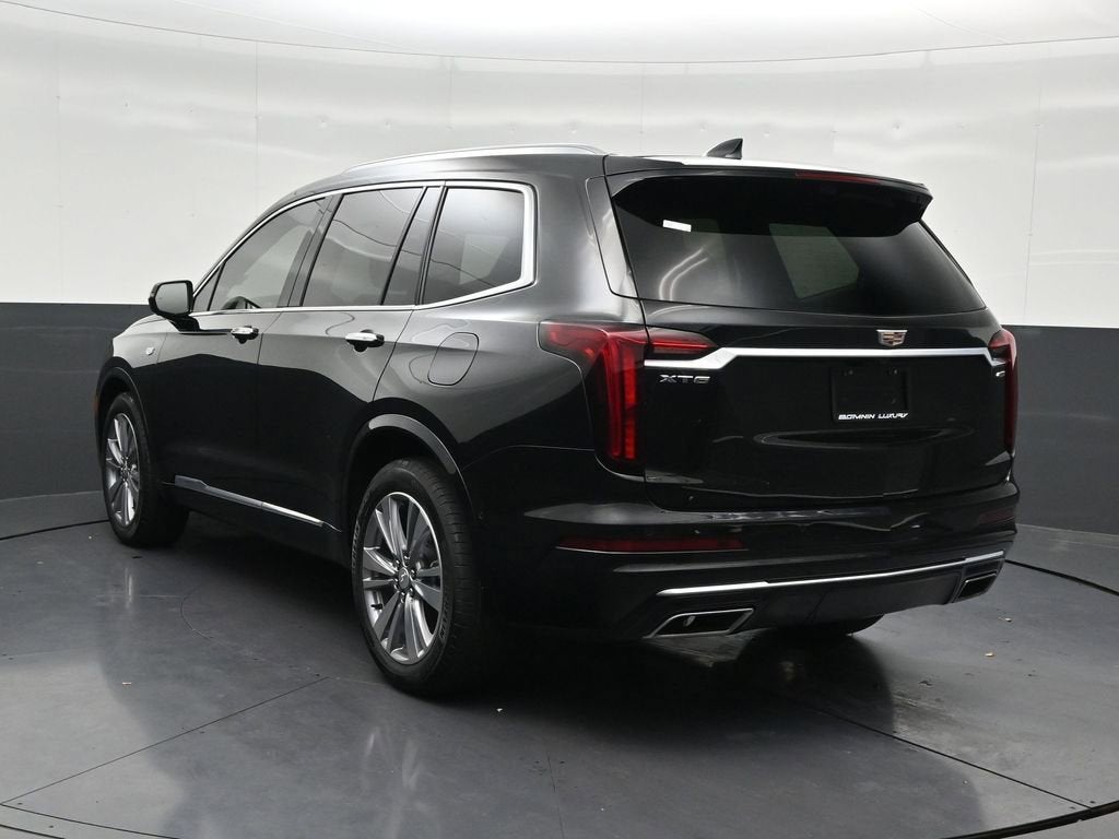 2025 Cadillac XT6 Premium Luxury
