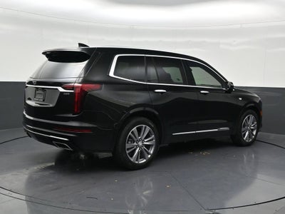 2025 Cadillac XT6 Premium Luxury