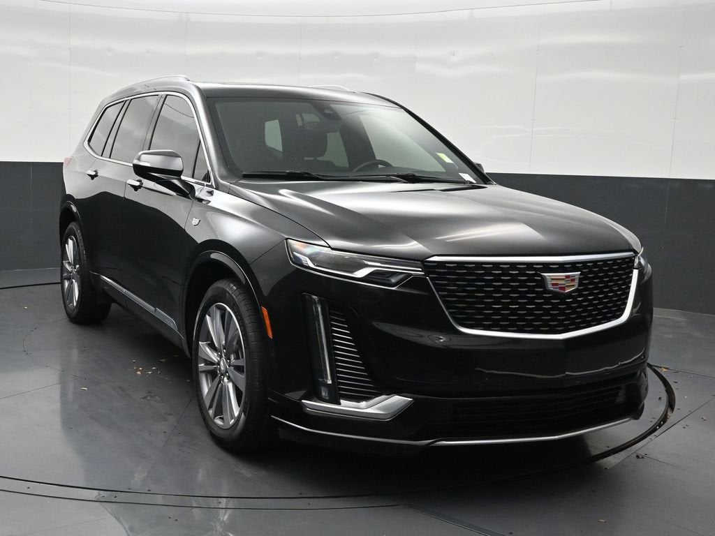 2025 Cadillac XT6 Premium Luxury