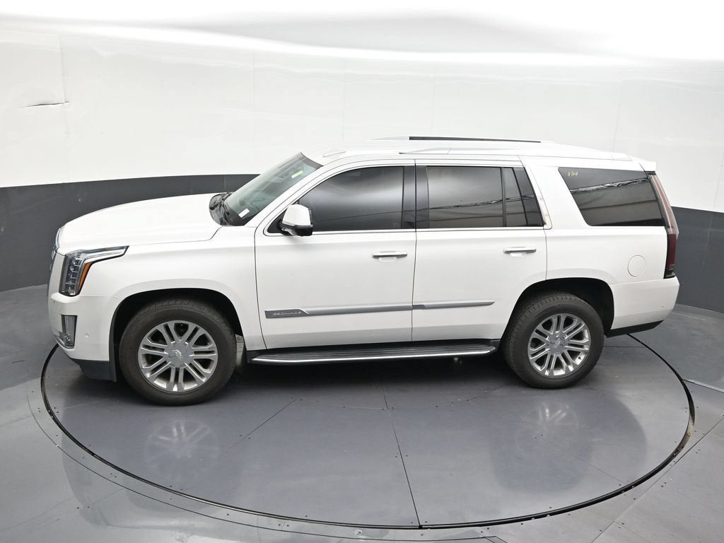 2020 Cadillac Escalade 2WD Standard