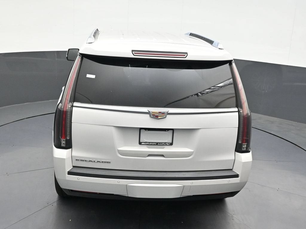 2020 Cadillac Escalade 2WD Standard