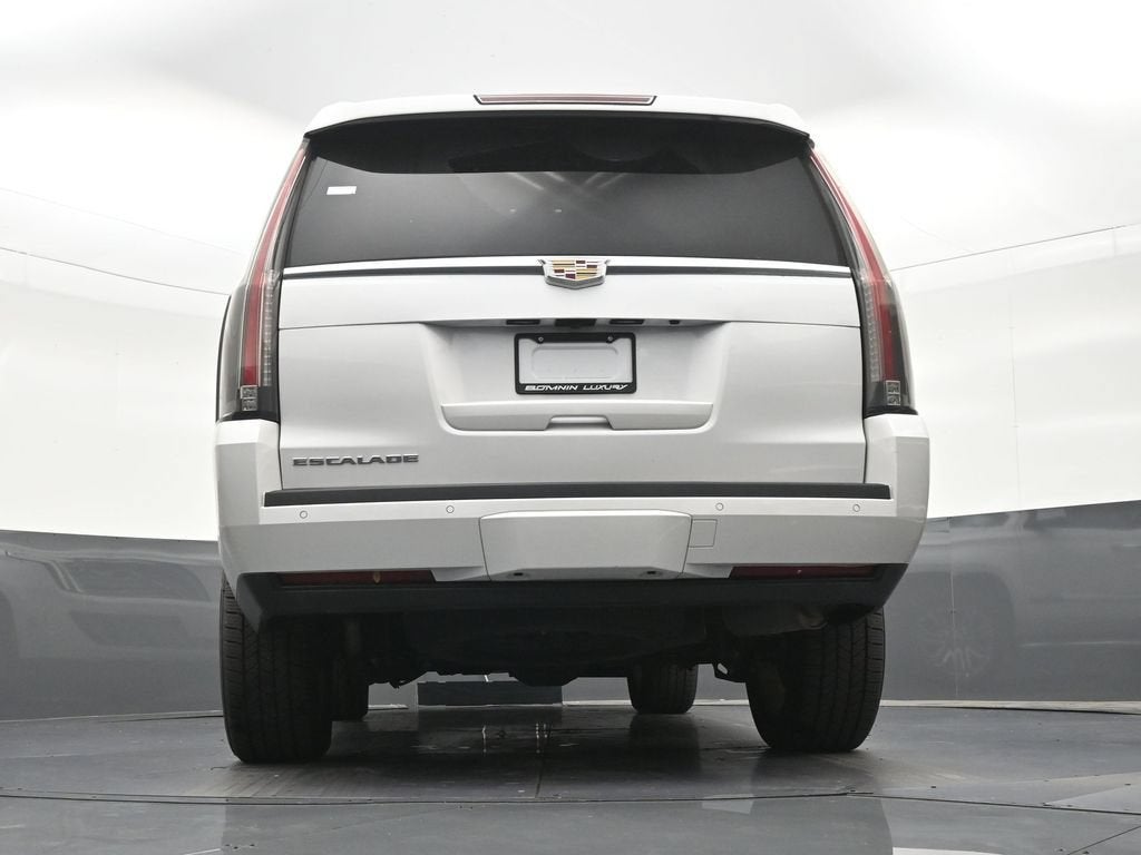 2020 Cadillac Escalade 2WD Standard