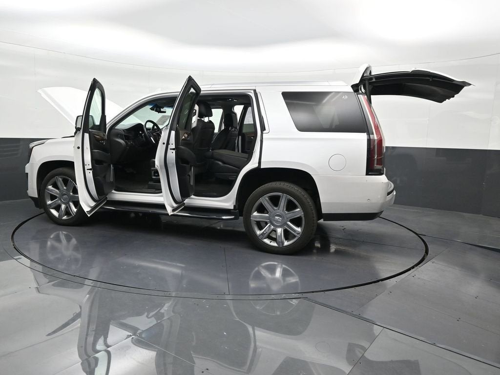 2019 Cadillac Escalade Luxury